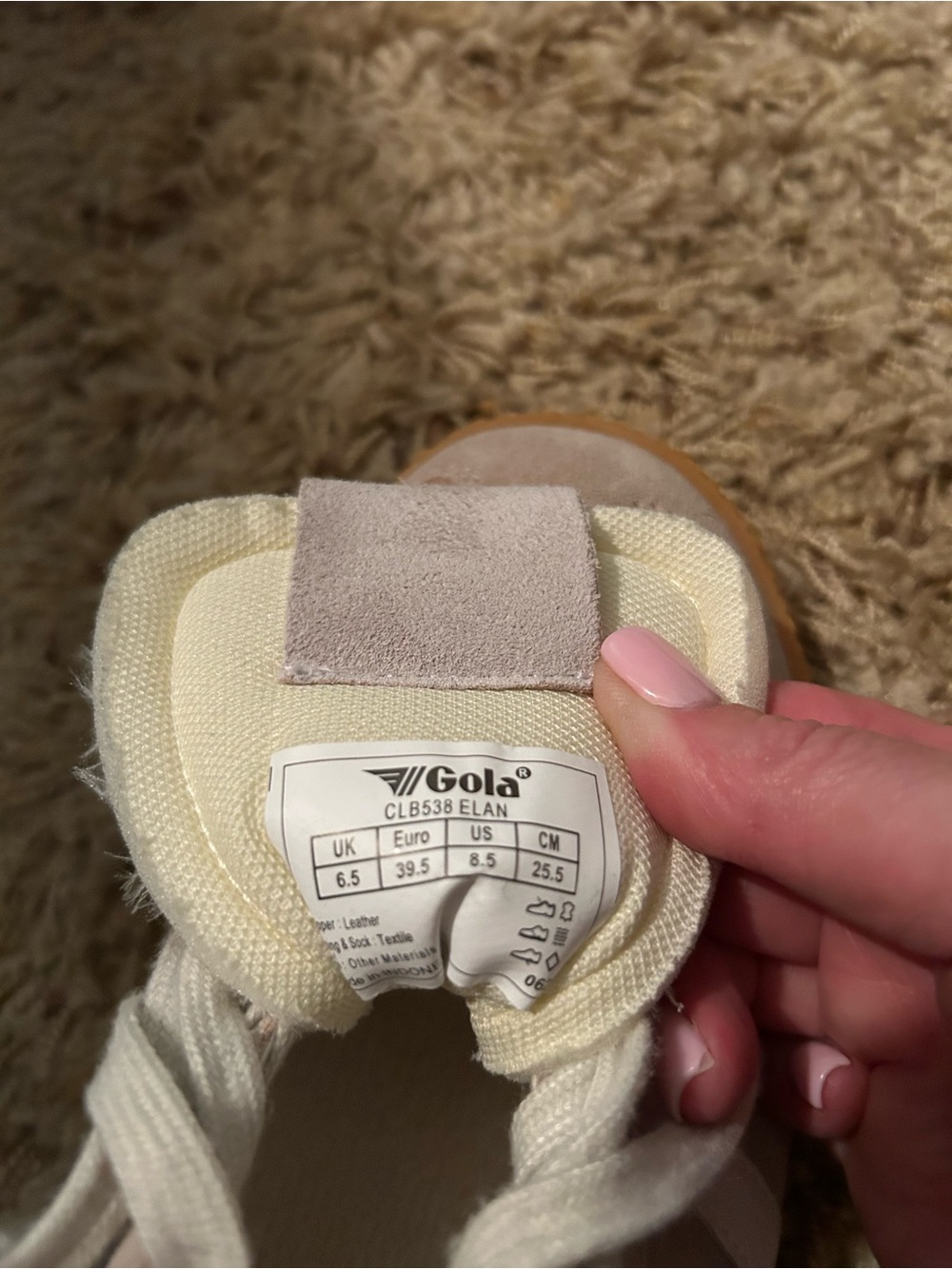 Gola Woman’s Suede Sneakers in Beige and White with Gum Sole - Picture 7 of 7